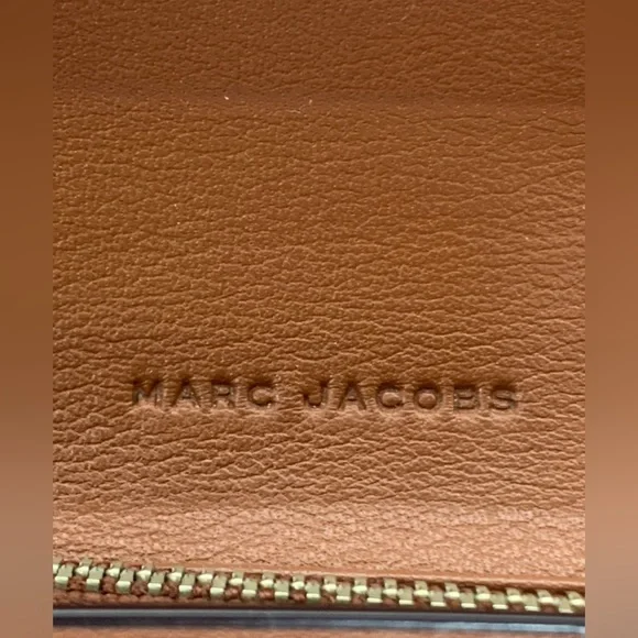 Authentic Marc Jacobs Long Wallet - Picture 3 of 4